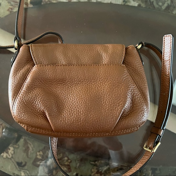 Michael Kors Cross Body Bag ($15 Bundle) - Picture 2 of 6
